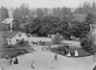 Utsikt från herrgården, på planen Brukspatr. Harald Ericsson