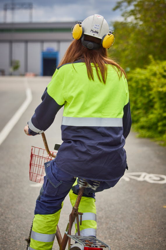 Cykelväg på industriområde